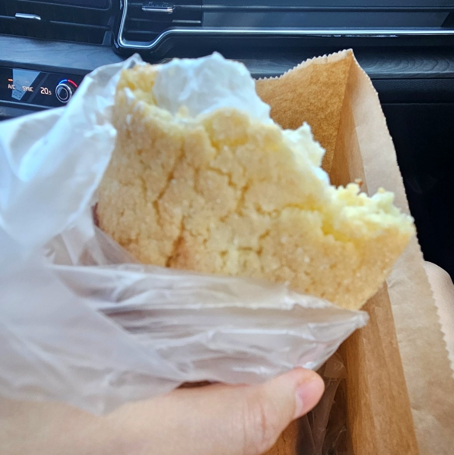 인천 검단 빵집 추천|서울단팥빵 직접 먹어본 후기, 명인의 빵이라더니 버터 풍미가 다르네🥐